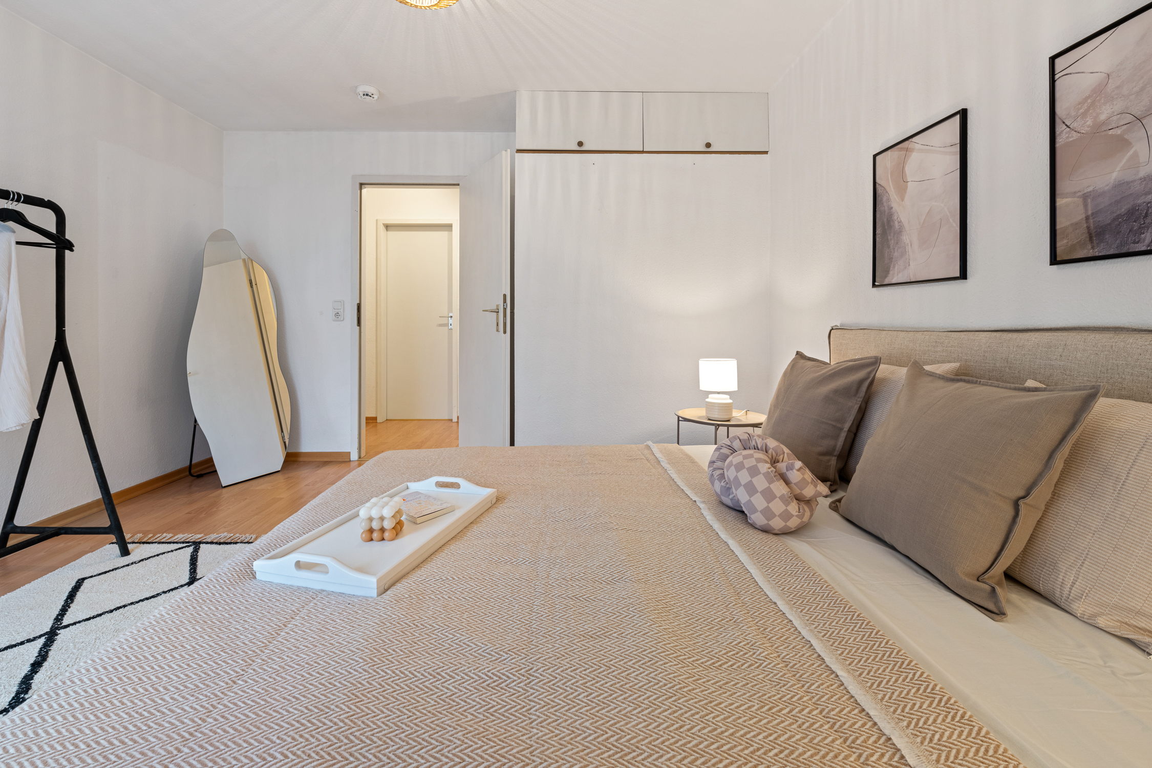 Eimsbüttel Eigentumswohnung Schlafzimmer möbliert interior